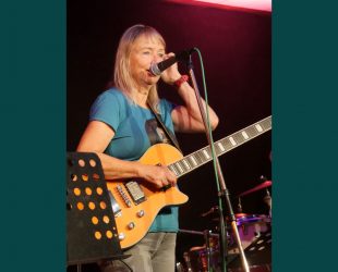 Hieke-Hoffmann-in-der-Frankfurt-Art-Bar